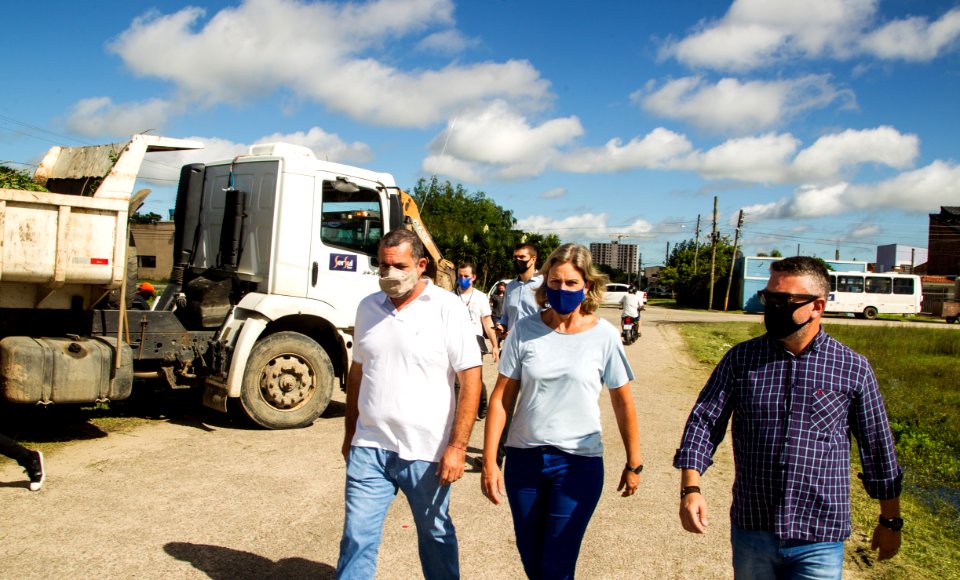 19.02.2021 - Prefeita Paula Mascarenhas visita Bairro Bem Cuidado no Navegantes - Foto: Gustavo Vara