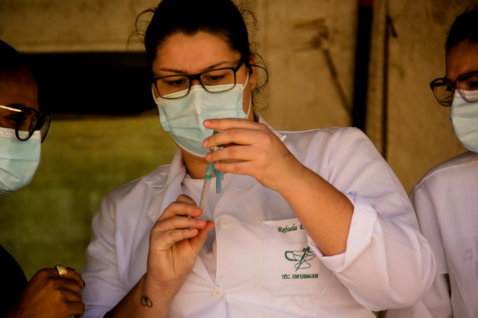 27.02.2021 Prefeita Paula Mascarenhas acompanha Drive Thru de Vacinação para idosos Foto Rodrigo Chagas