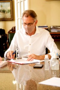 09.02.2021 Prefeito em exercício Idemar Barz Reunião  com o assessor jurídico Foto Rodrigo Chagas (3)