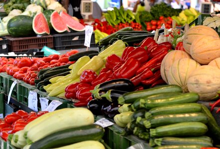Sale market stand