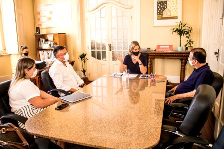 06.01.2021 - Prefeita Paula Mascarenhas realiza reunião com os secretários da SDR, SSUI e Sanep - Foto Michel Corvello