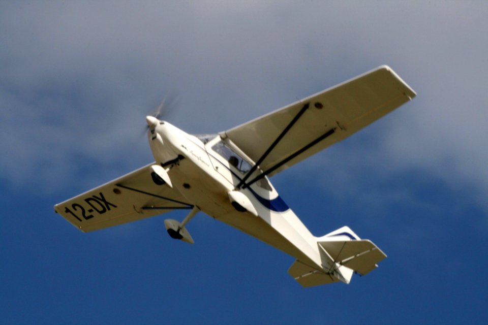 12DX F-JIDX Aero Services Super Guepard