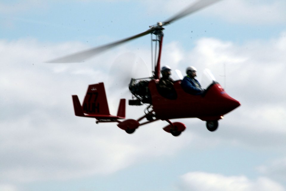 77AUH ELA Aviacion ELA-07S