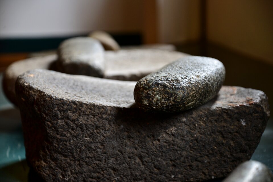 Grinding archeology mapuche
