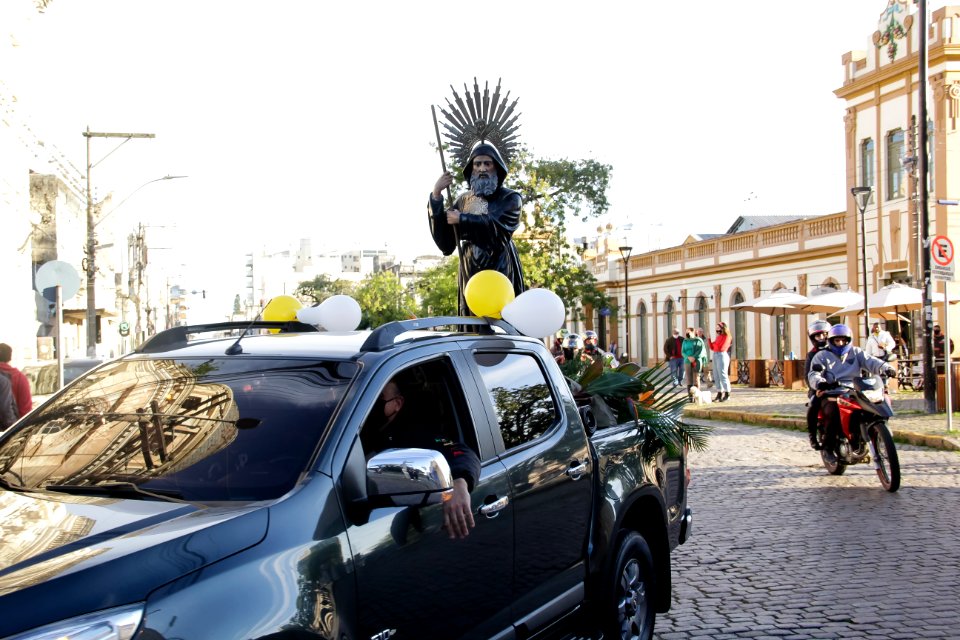 04.07.2020 – Prefeita Paula Mascarenhas Recepciona  à procissão do santo padroeiro da cidade, São Francisco de Paula Foto: Rodrigo Chagas