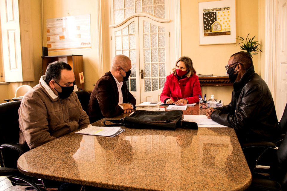 10.06.2020 - Prefeita Paula Mascarenhas realiza reunião quinzenal da Secretaria da Fazenda - Foto Michel Corvello