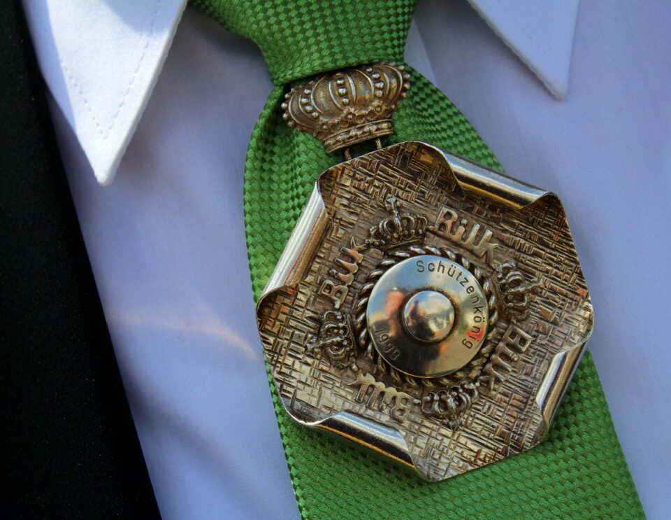 Order shooting club badge