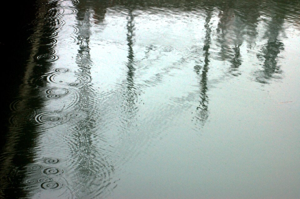 Channel light clouds