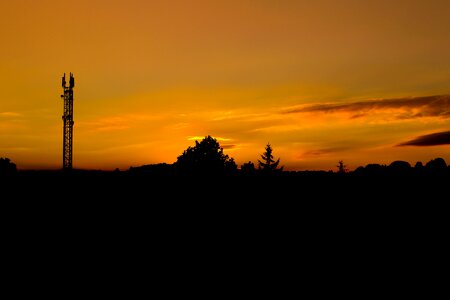 Horizon abendstimmung mobile radio transmitters