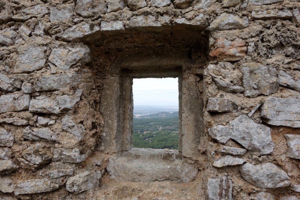Wall architecture stone