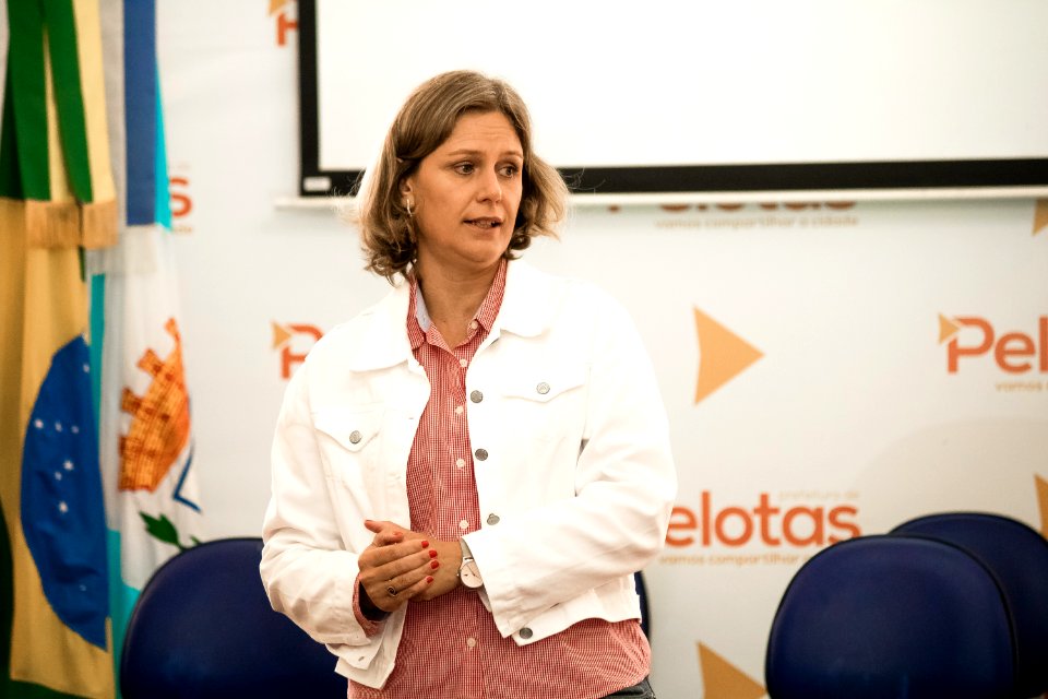 20.03.2020 Prefeita Paula Mascarenhas realiza reunião com servidores do Paço Municipal - Foto Michel Corvello