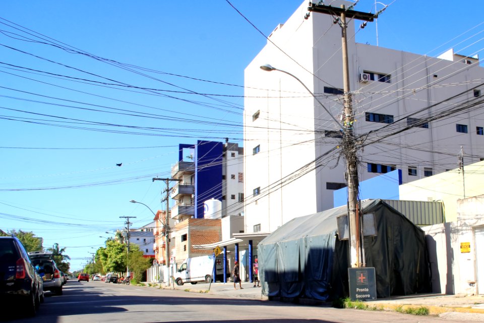 21.03.2020 - Exército monta barraca no PS de Pelotas para ajudar na triagem de pacientes - Foto Rodrigo Chagas