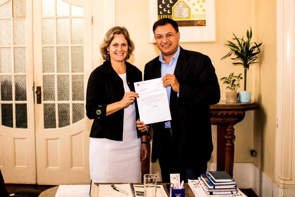 10.03.2020 Prefeita Paula Mascarenhas em  Reunião sobre cercamento eletrônico - Michel Corvello