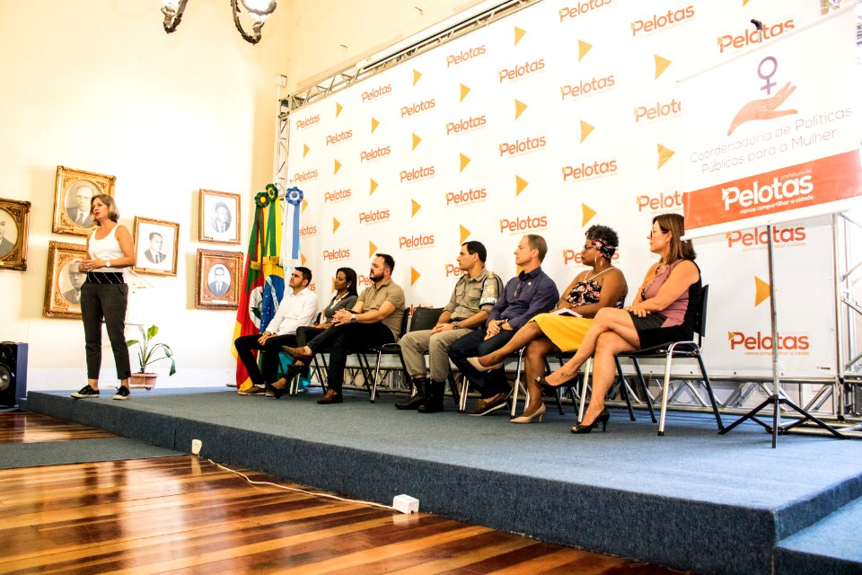 04.03.2020 - Prefeita Paula Mascarenhas prestigia a posse da nova coordenadora de Políticas Públicas para Mulheres - Foto Michel Corvello