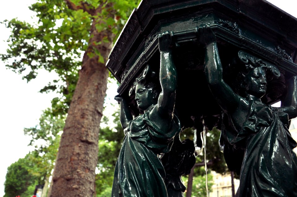 Fontaine Wallace - Canal Saint Martin- Paris
