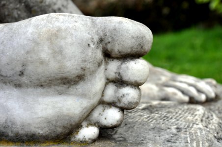 Statue - Jardin - Chateau de Dourdan