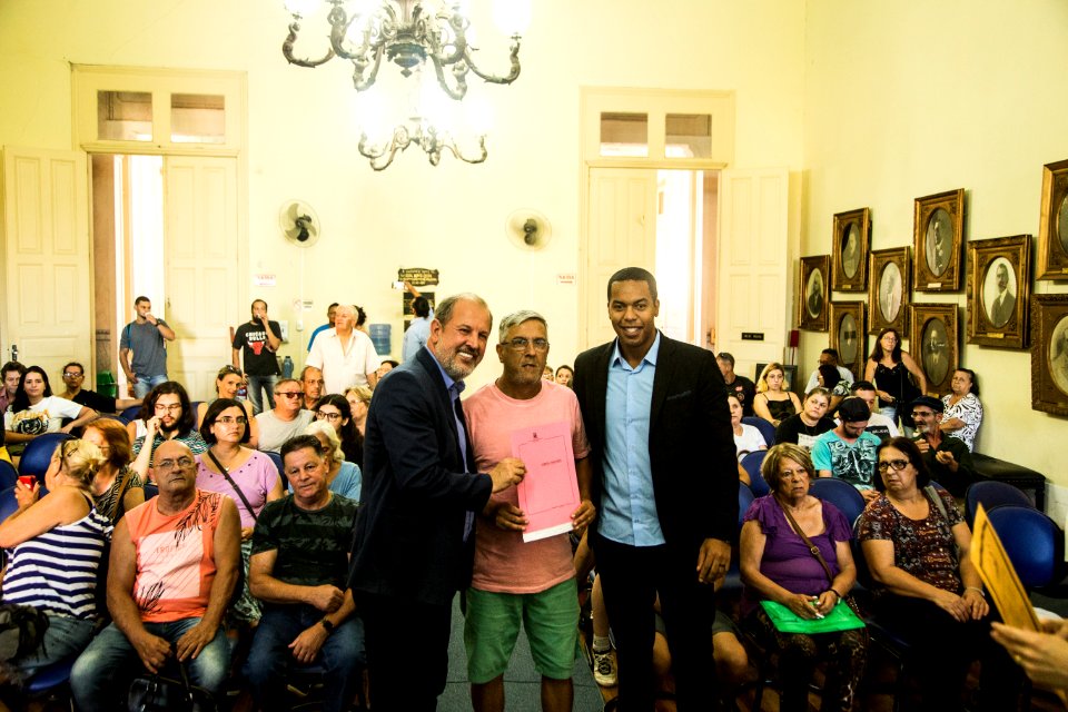 19.02.2020 - Entrega de escrituras aos moradores das Cohabs, evento realizado pelo governo do Estado - Foto: Gustavo Vara