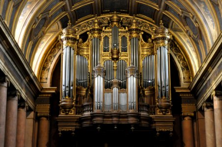 Cathedrale Saint Pierre - inside - Rennes