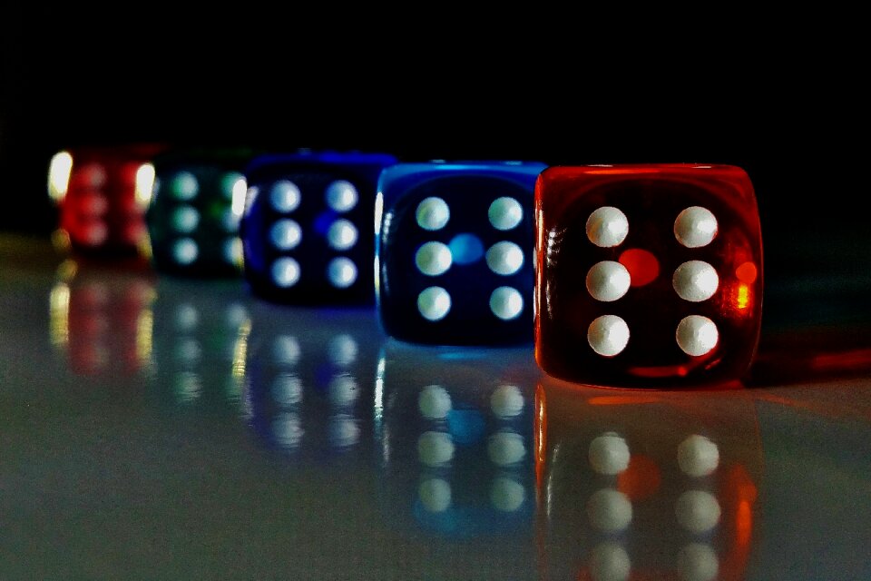Mirroring luck craps