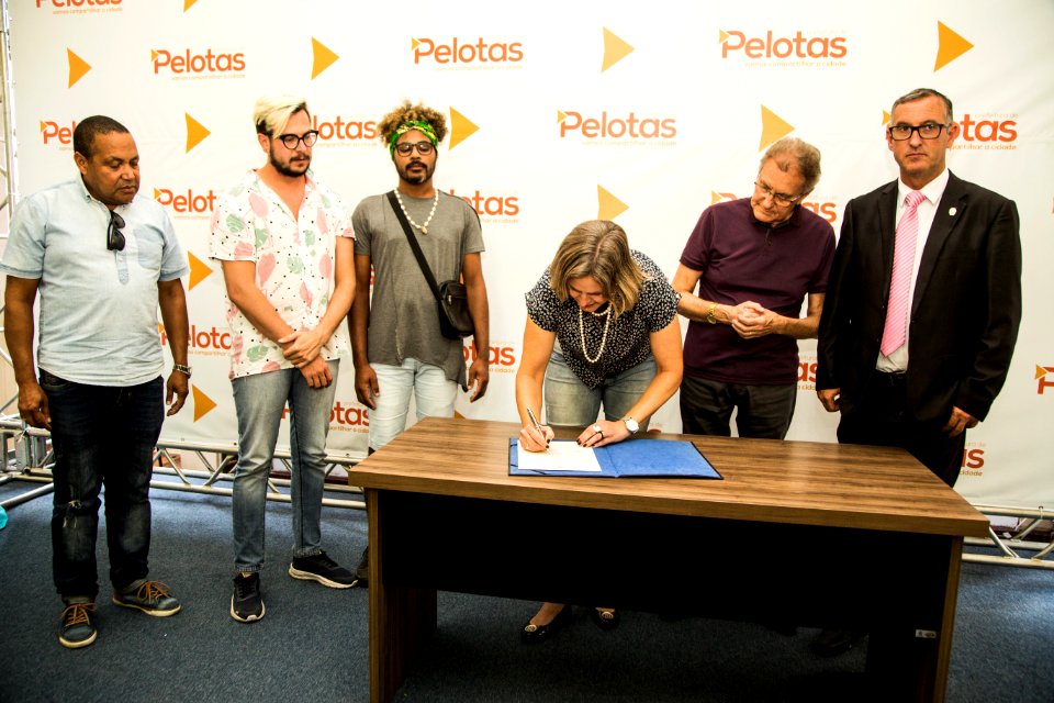 13.02.2020 - Prefeita Paula Mascarenhas realiza assinatura de quatro leis dos vereadores - Foto: Gustavo Vara