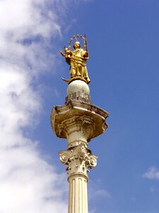 Pillar white greek