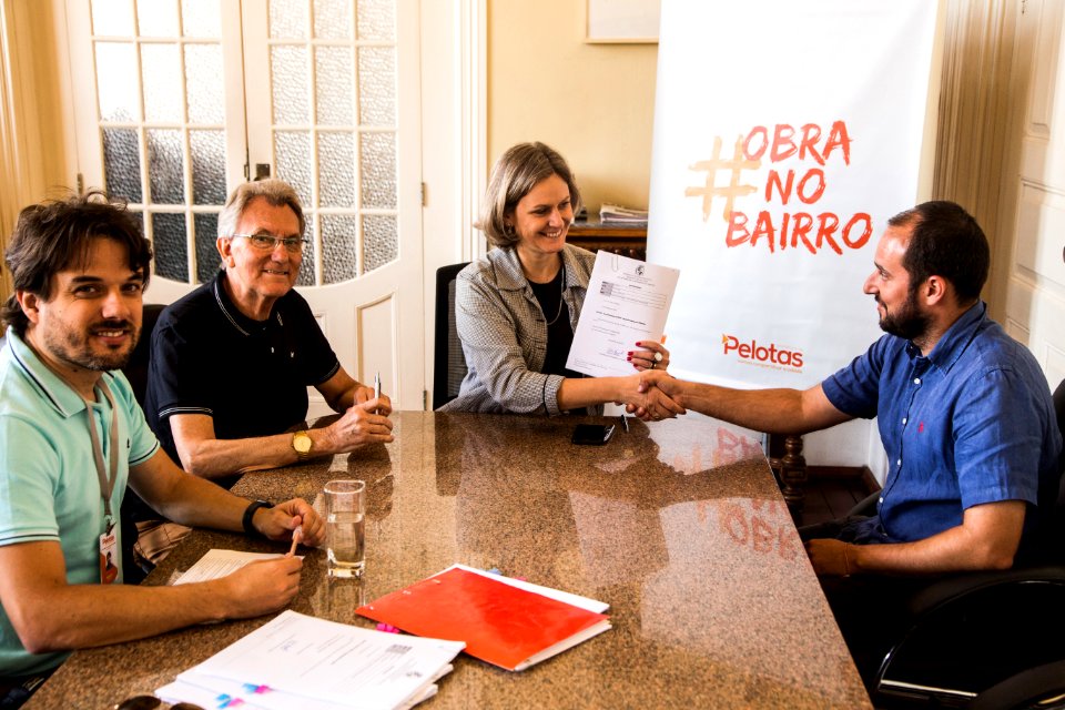 16.01.2019 - Prefeita Paula Mascarenhas assina contratos para diversas obras na cidade - Foto: Gustavo Vara