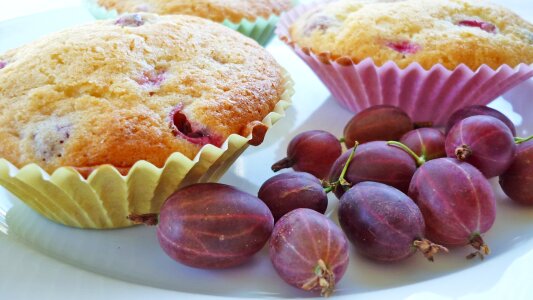 Bake pastries baked goods