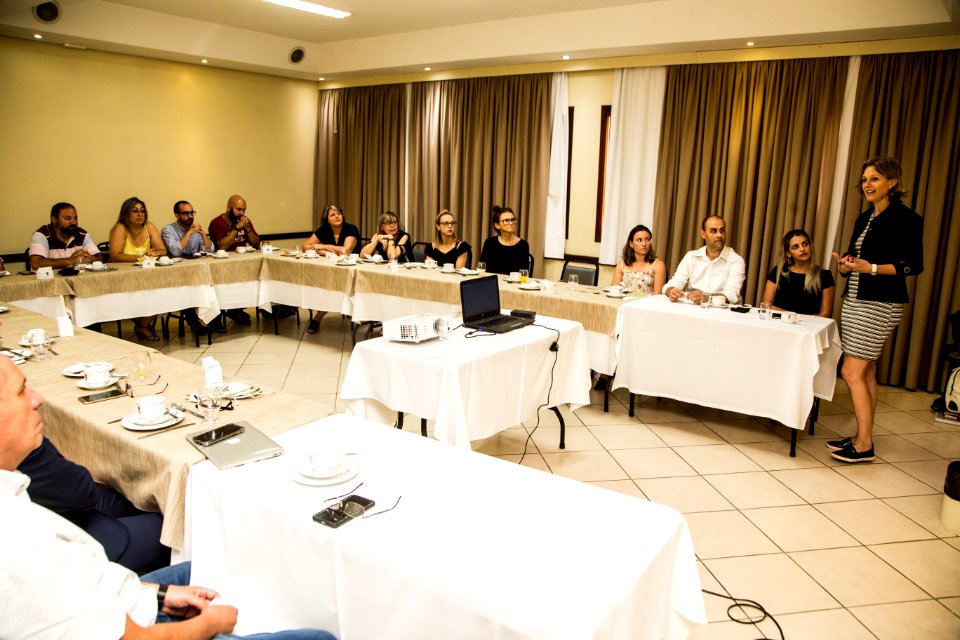 19.12.2019 - Prefeita Paula Mascarenhas participa de café da manhã com chefias da Sarh para prestação de contas de 2019 e planejamento de 2020 - Foto: Gustavo Vara