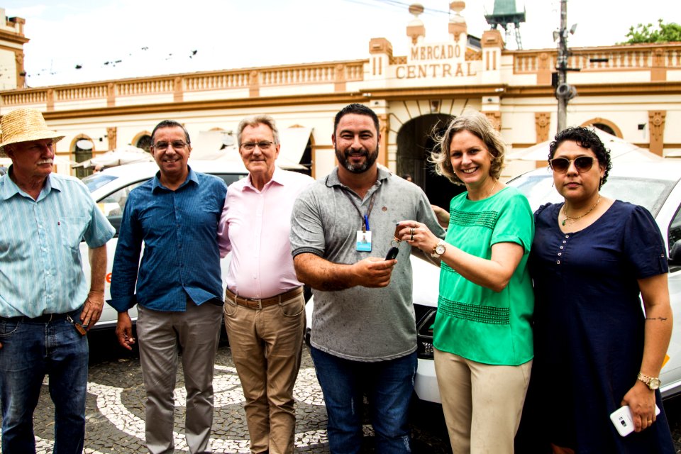 20.12.2019 - Prefeita Paula Mascarenhas e o vice idemar Barz realizam a entrega de veículos adquiridos com recursos do Finisa para as Administrações Regionais da SSUI - Foto: Gustavo Vara
