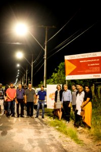 19.12.2019 - Prefeita Paula Mascarenhas e o vice Idemar Barz realizam caminhada de entrega da iluminação em LED da avenida Adolfo Fetter - Foto: Gustavo Vara