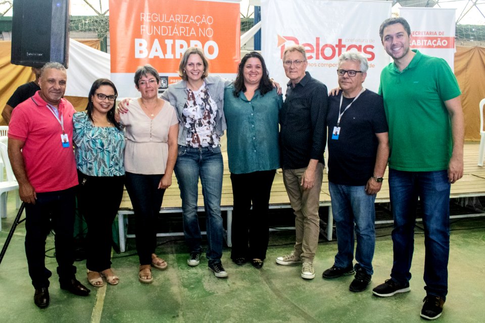 14.12.2019 - Prefeita Paula Mascarenhas participa da entrega da regularização fundiária para 1354 famílias do Pestano - Foto Michel Corvello