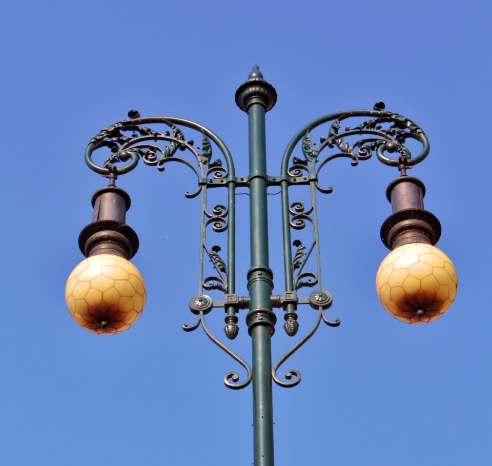 Lantern light artfully
