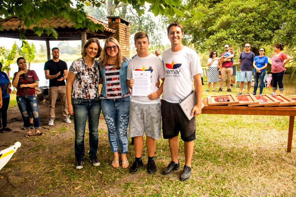 14.12.2019 - Prefeita Paula Mascarenhas prestigia o Café de Chaleira do projeto Remar para o Futuro - Foto Michel Corvello