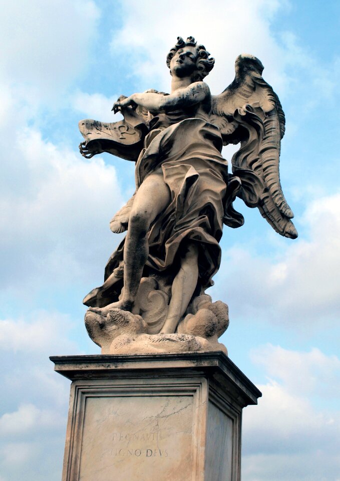 Statue art creative sculpture