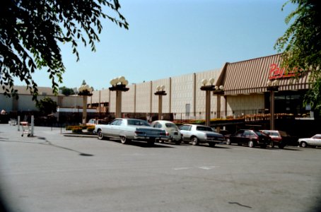 Safeway and Payless photo