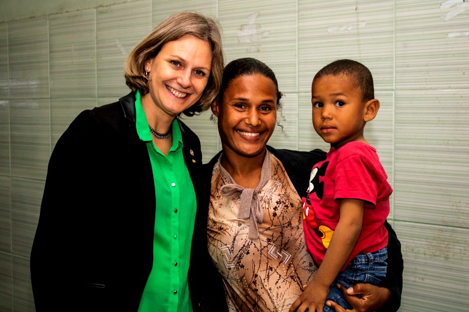 29.11.2019 - Prefeita Paula Mascarenhas e o vice Idemar Barz prestigiam a formatura dos cursos do projeto de Geração de Emprego e Renda da SHRF - Foto Michel Corvello