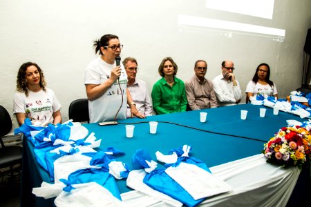28.11.2019 - Prefeita Paula Mascarenhas  e o vice Idemar Barz participam do lançamento do livro ‘Escola: Uma proposta de Paz - Foto: Gustavo Vara