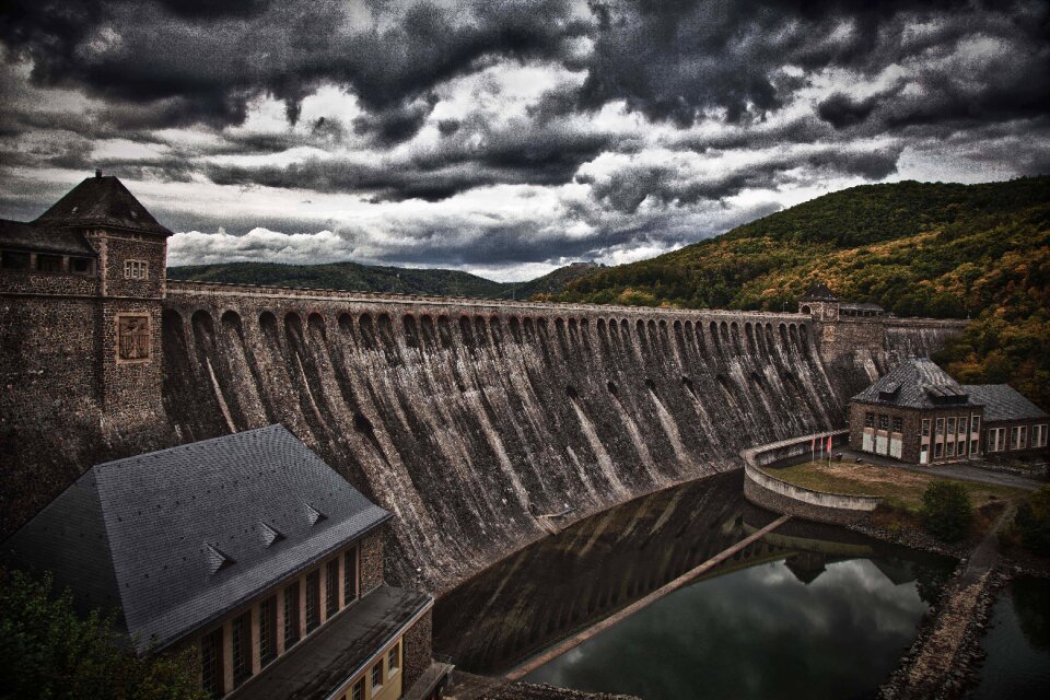 Sky heavy clouds hdr
