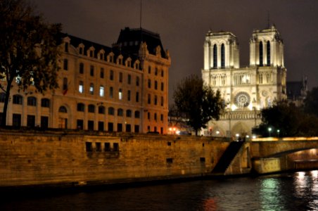 Quai du marché neuf - Notre-Dame - Paris photo