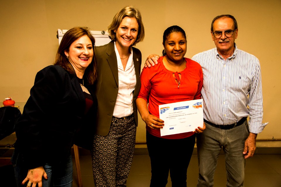 12.11.2019 - Prefeita Paula Mascarenhas participa da entrega de certificados aos professores do projeto Educação Empreendedora - Foto: Gustavo Vara