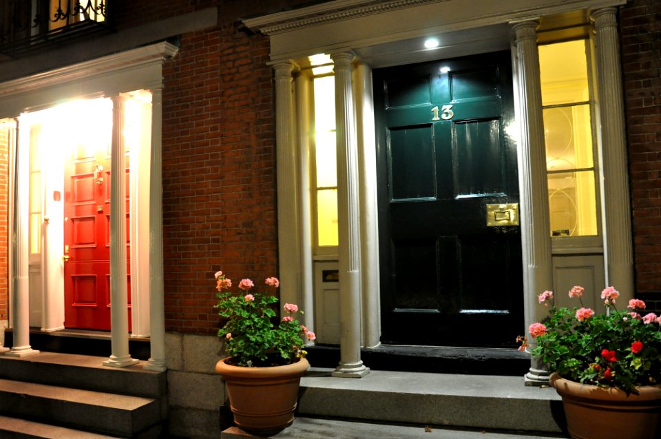 Chestnut St - Boston