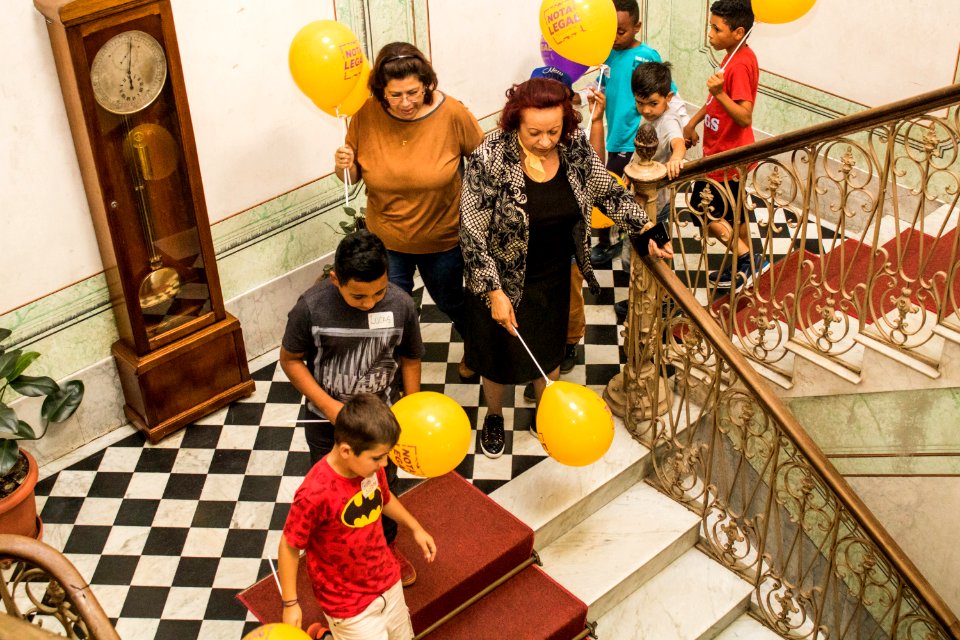 07.11.2019 - Visita das crianças do Instituto Lar de Jesus - Foto Michel Corvello