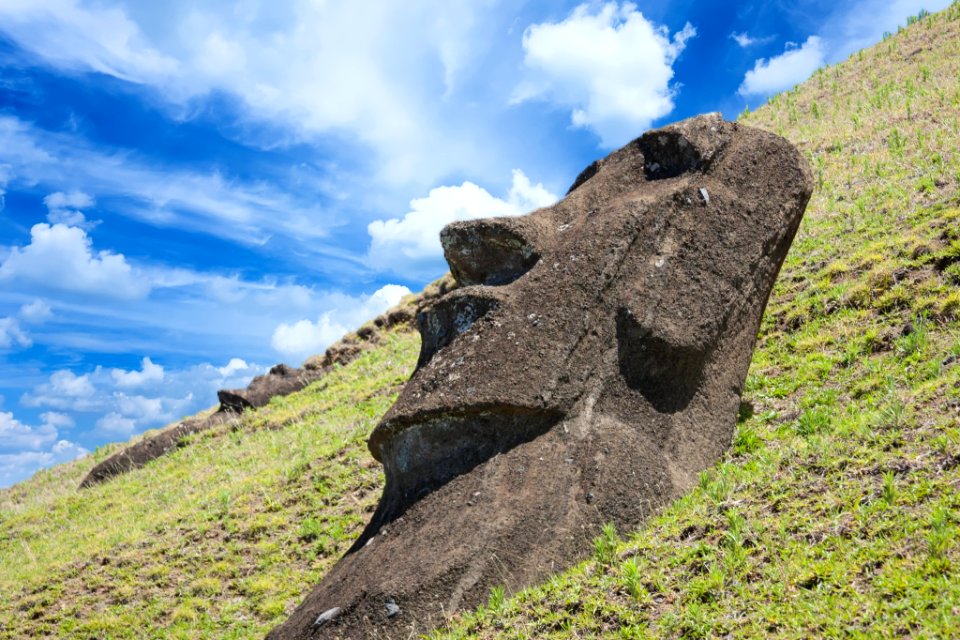 Moai en Rano Raraku