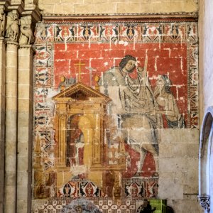 Decoración de la Catedral Vieja de Salamanca photo