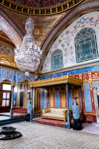 Sala Imperial en el harem del palacio de Topkapi. photo