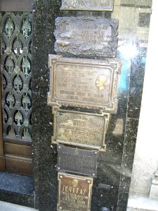 Mausoleo de Eva Perón photo