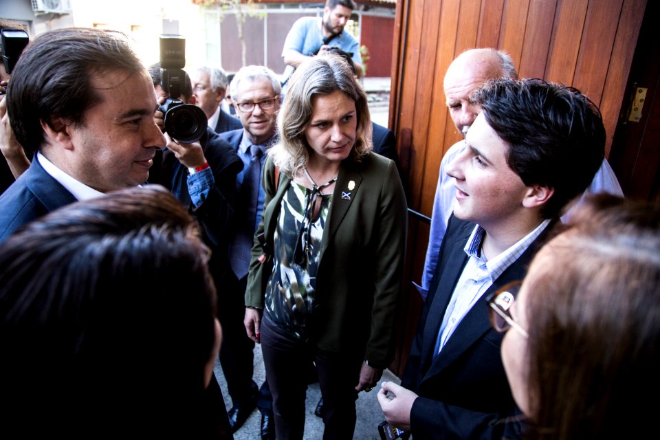 18.10.2019 - Prefeita Paula Mascarenhas participa da palestra do presidente da Câmara dos Deputados, Rodrigo Maia, promovida pelo deputado federal Daniel Trzeciak - Foto: Gustavo Vara