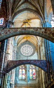 Interior de la Catedral del Salvador de Ávila (España) photo