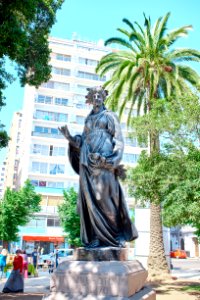 "Otoño" en Plaza de la Victoria, Valparaíso. photo