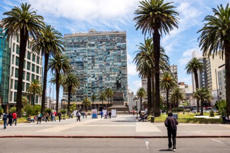 Plaza Independencia, Montevideo photo